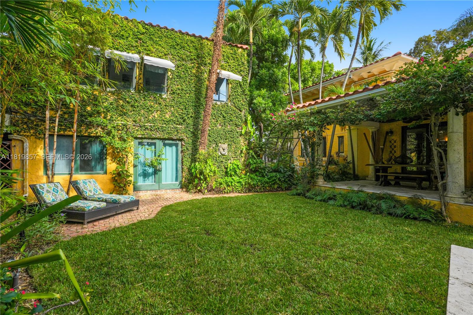 AMD PLAT OF SUNSET LAKE S - Residential