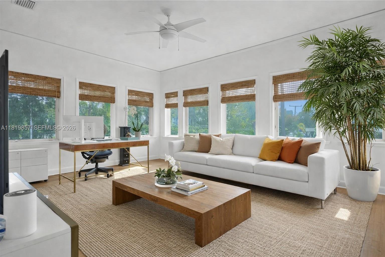 AMD PLAT OF SUNSET LAKE S - Residential