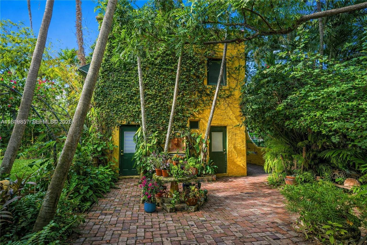 AMD PLAT OF SUNSET LAKE S - Residential