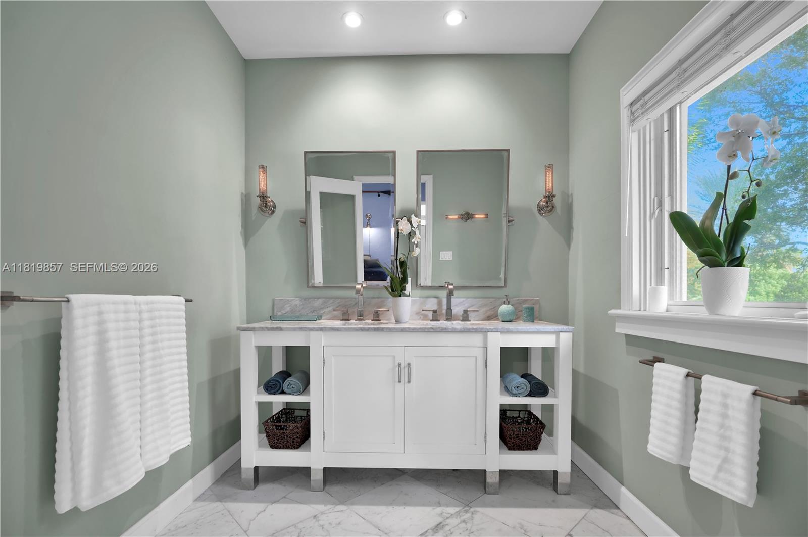 AMD PLAT OF SUNSET LAKE S - Residential