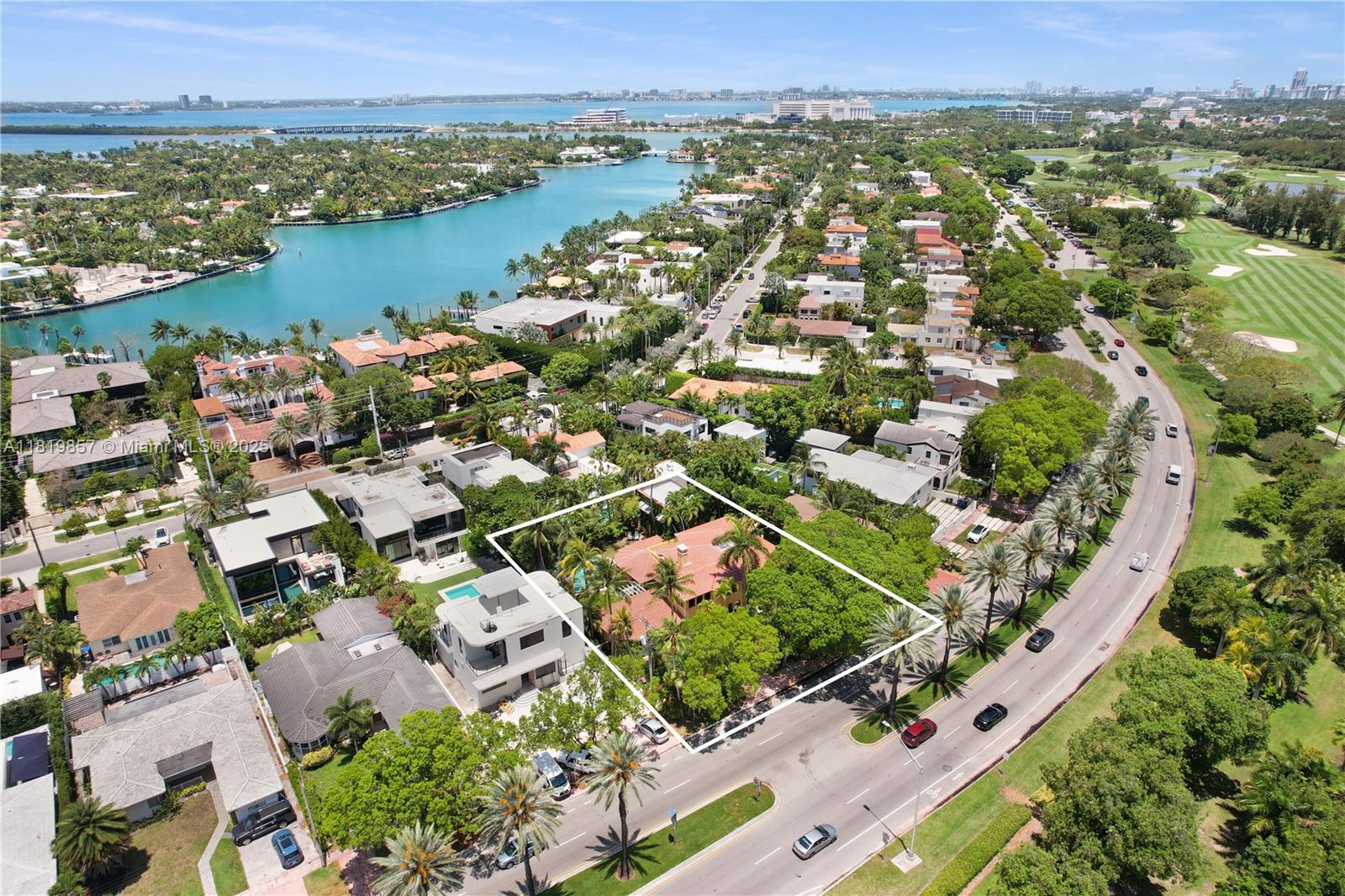 AMD PLAT OF SUNSET LAKE S - Residential