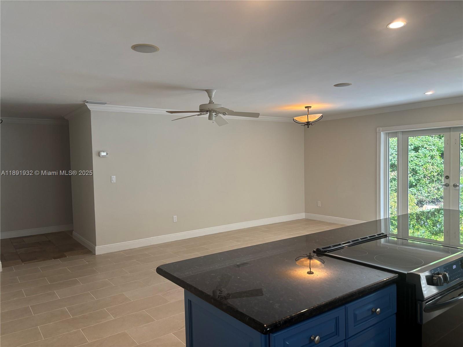 ARISTOCRAT ESTATES - Residential Lease