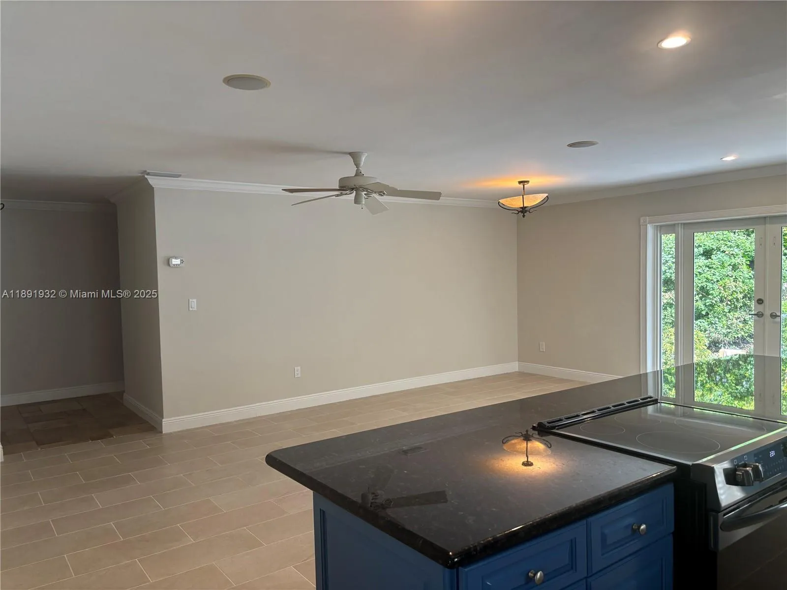 Miami, Florida 33173, United States, 4 Bedrooms Bedrooms, ,2 BathroomsBathrooms,Residential,Active,224107