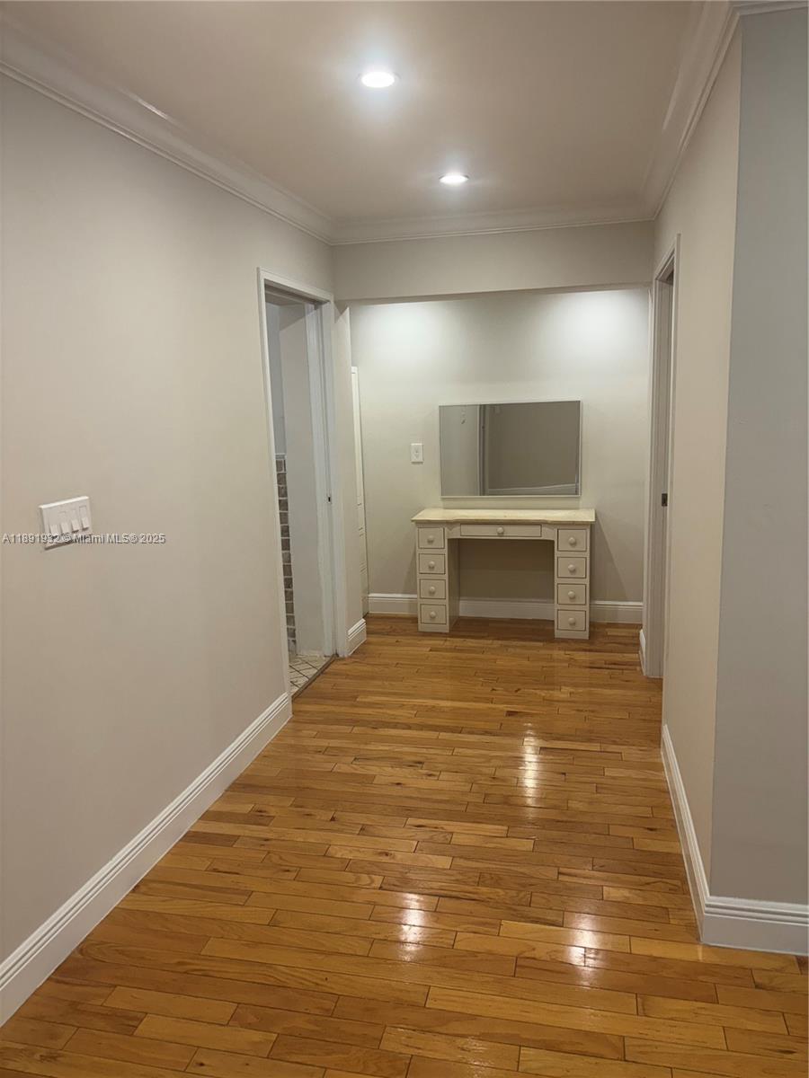 ARISTOCRAT ESTATES - Residential Lease