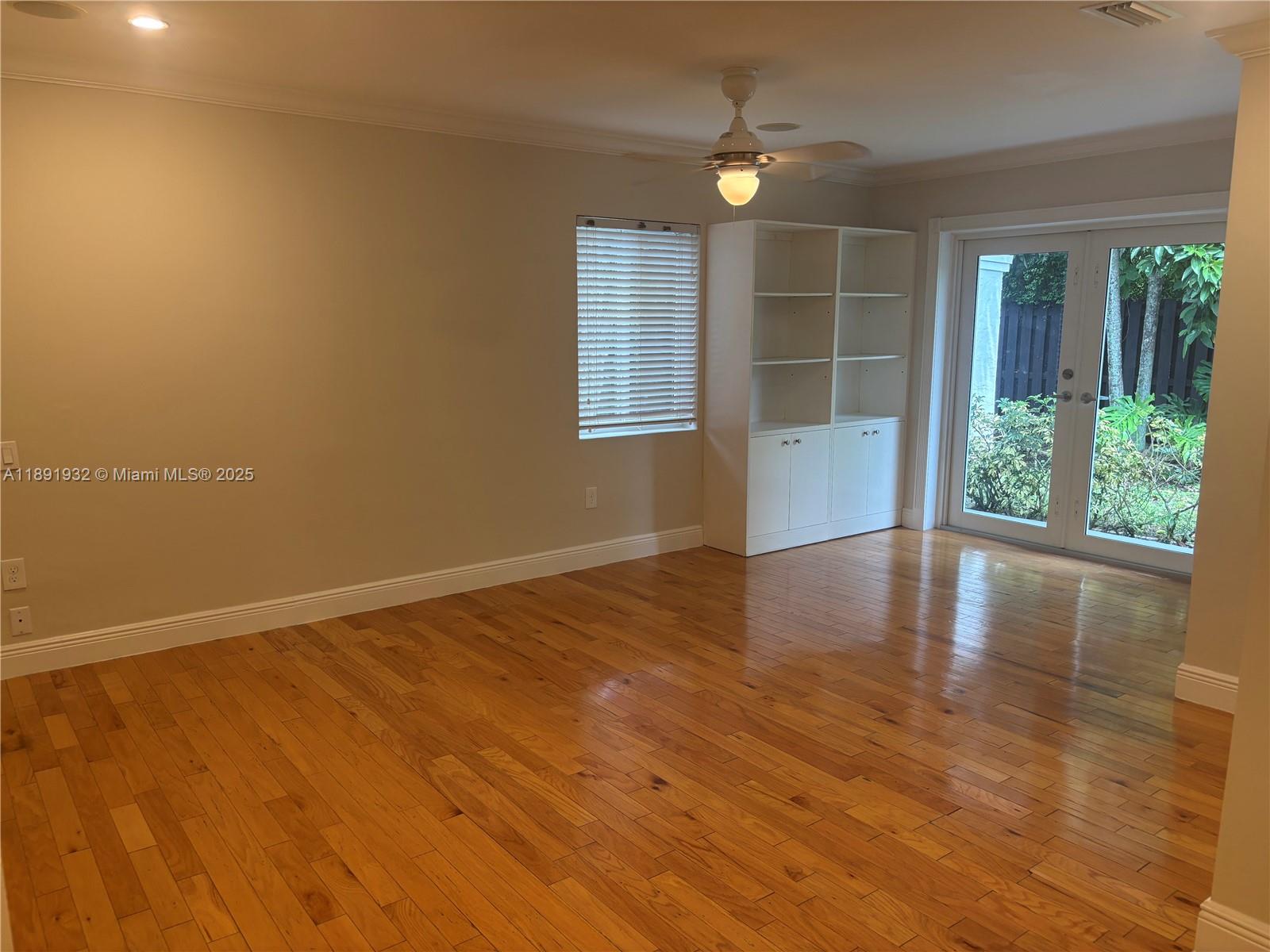 ARISTOCRAT ESTATES - Residential Lease