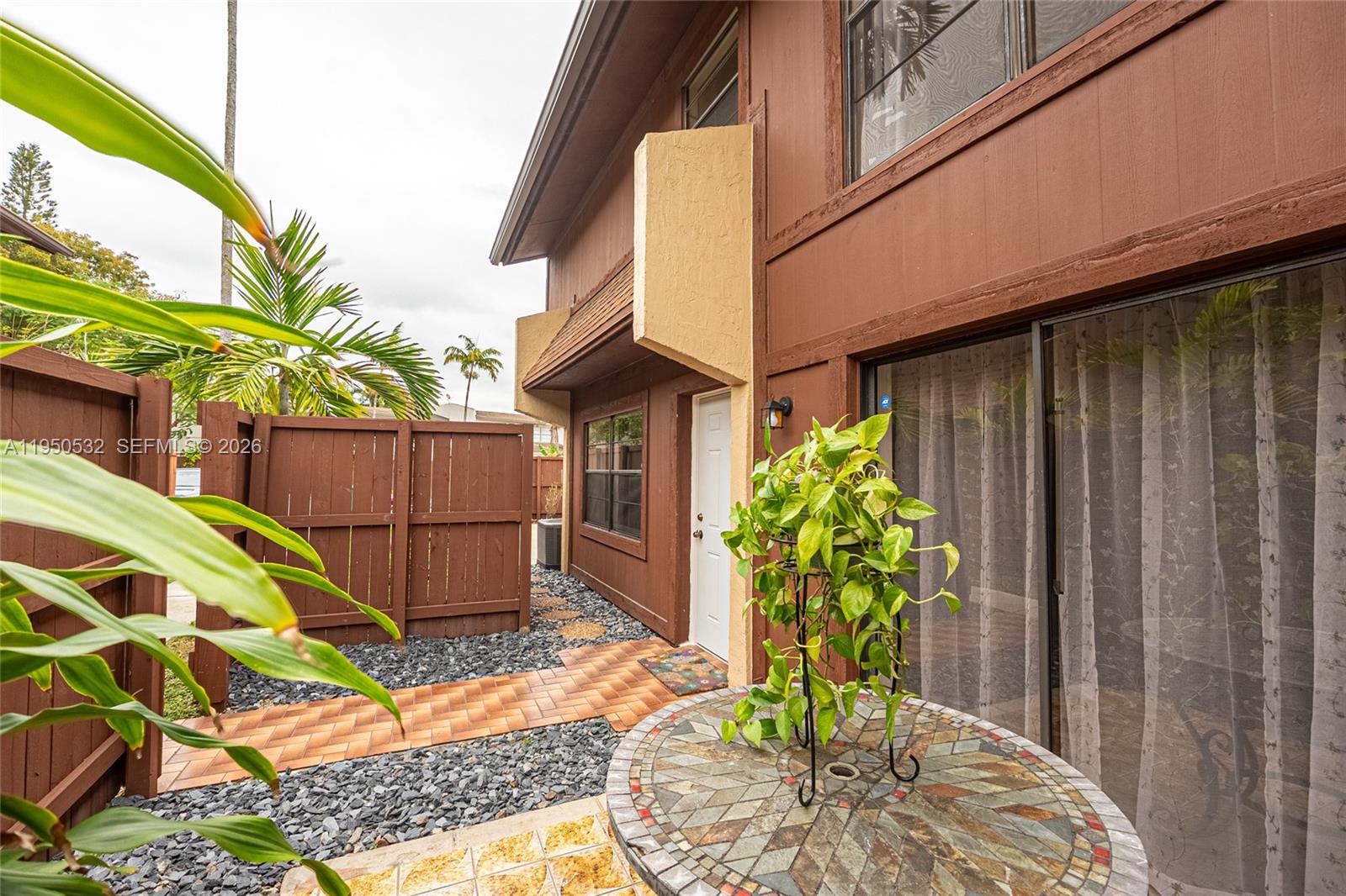 SNAPPER VILLAGE - Residential