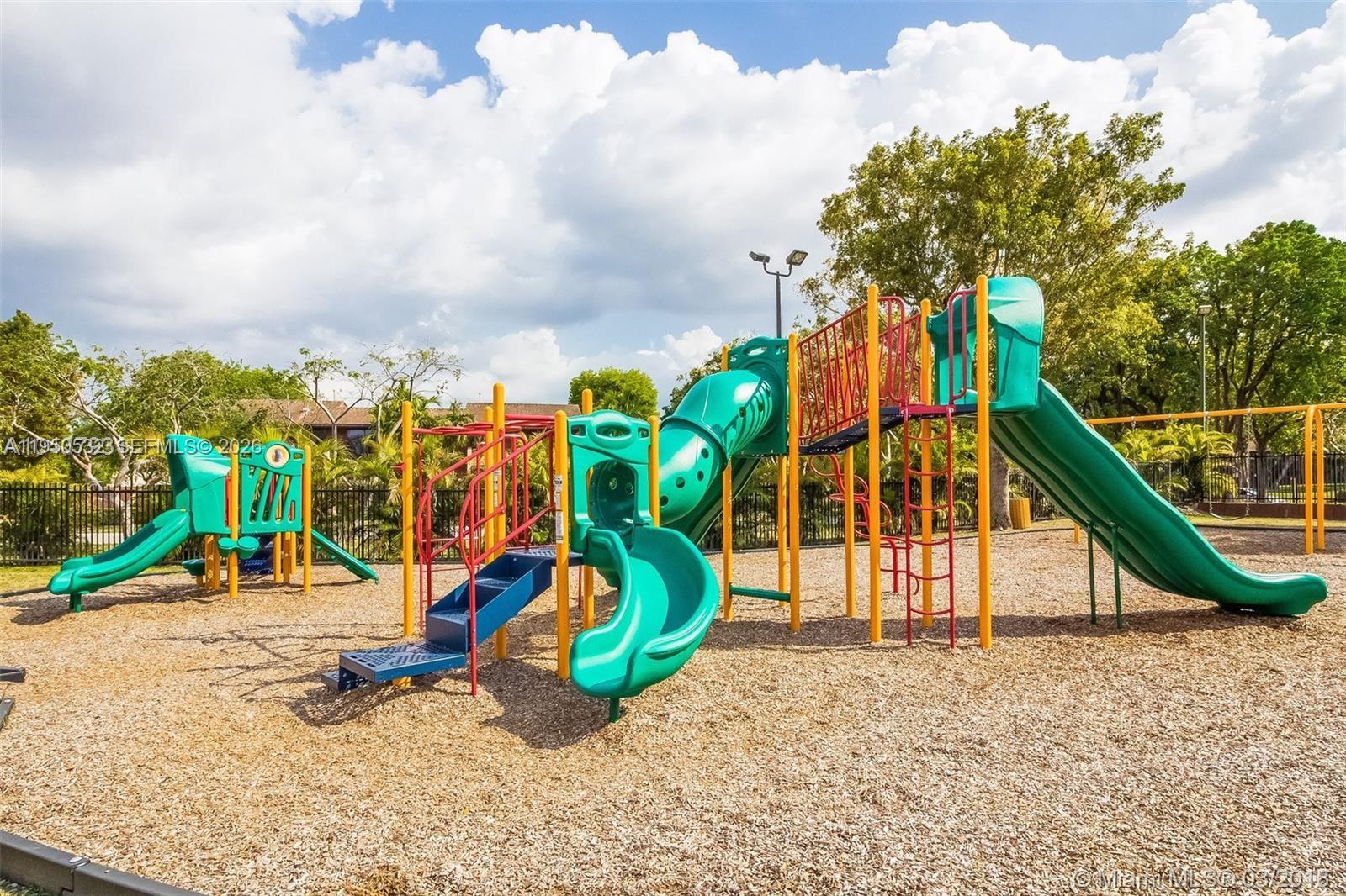 SNAPPER VILLAGE - Residential