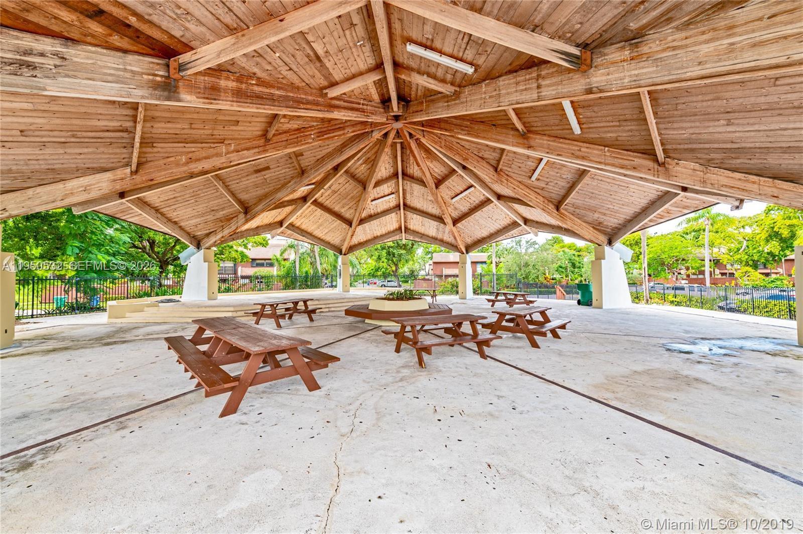 SNAPPER VILLAGE - Residential