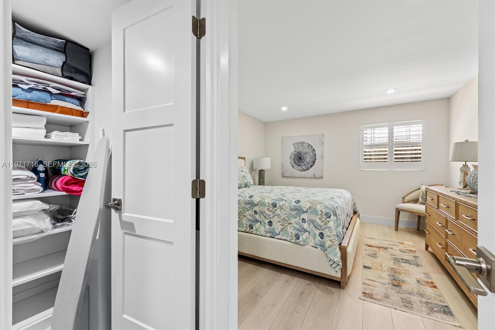 MARINA BAY CONDO - Residential