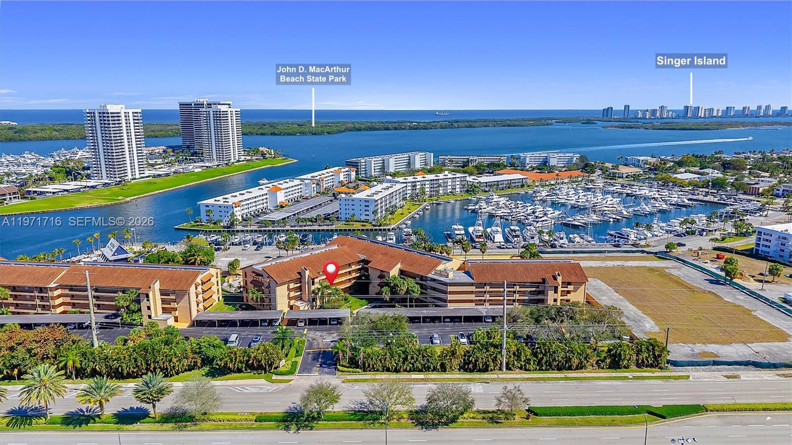 MARINA BAY CONDO - Residential