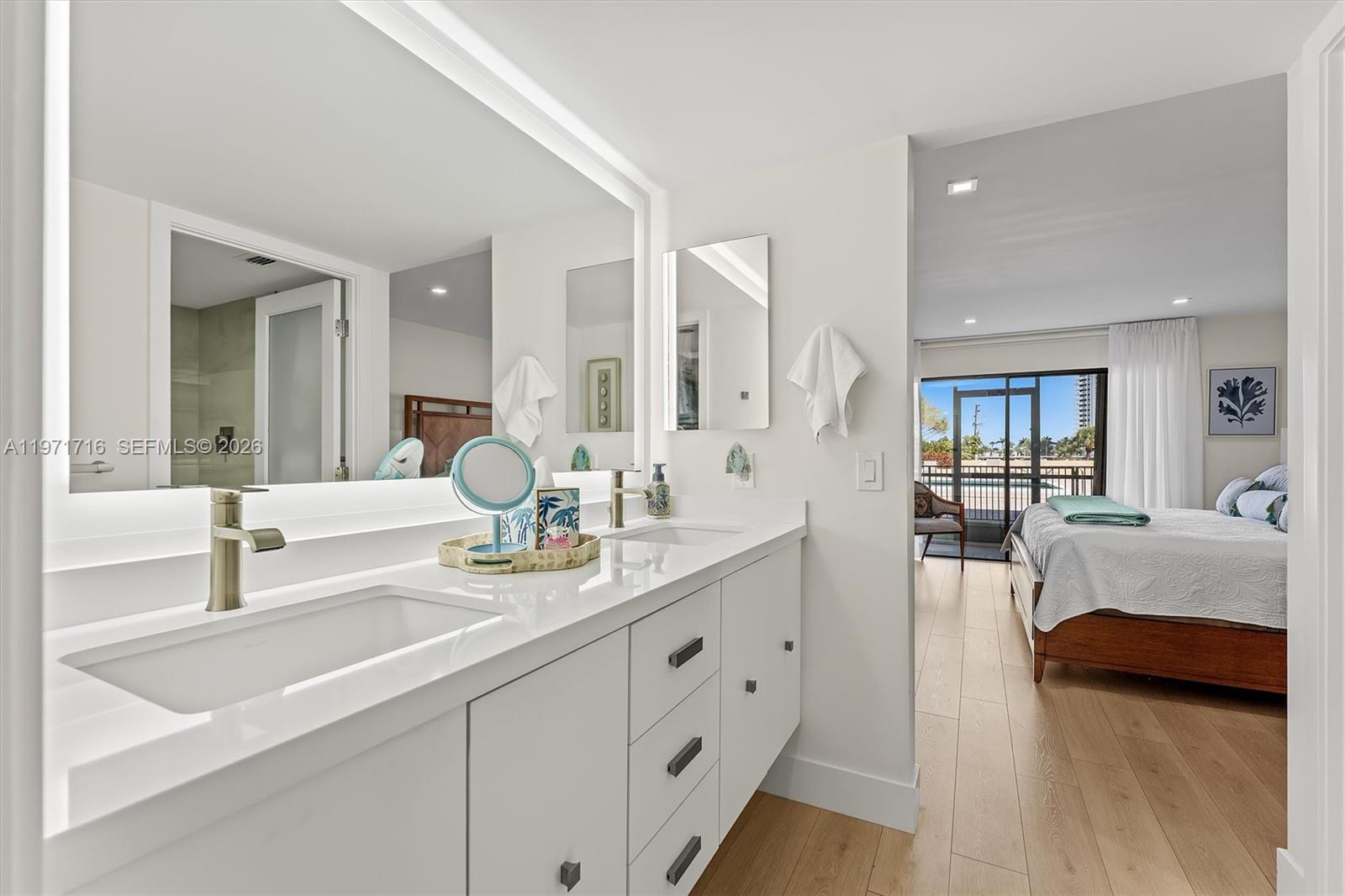 MARINA BAY CONDO - Residential