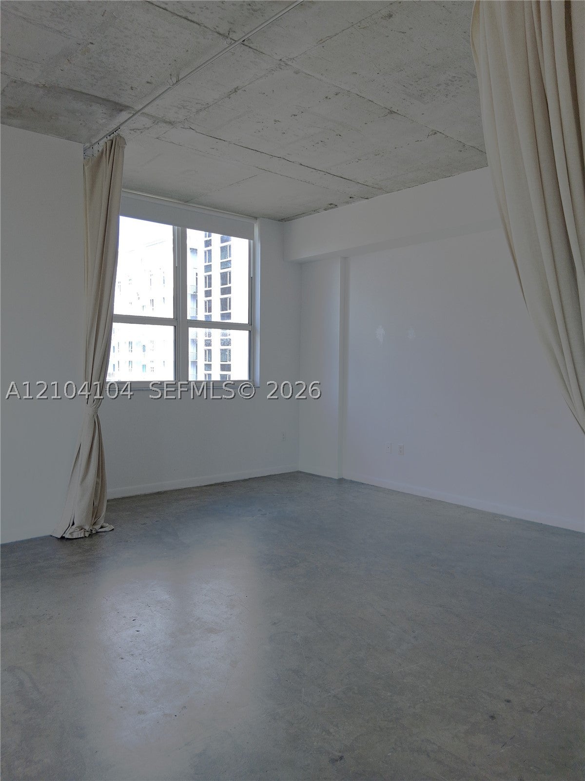 133 NE 2nd Ave 2013