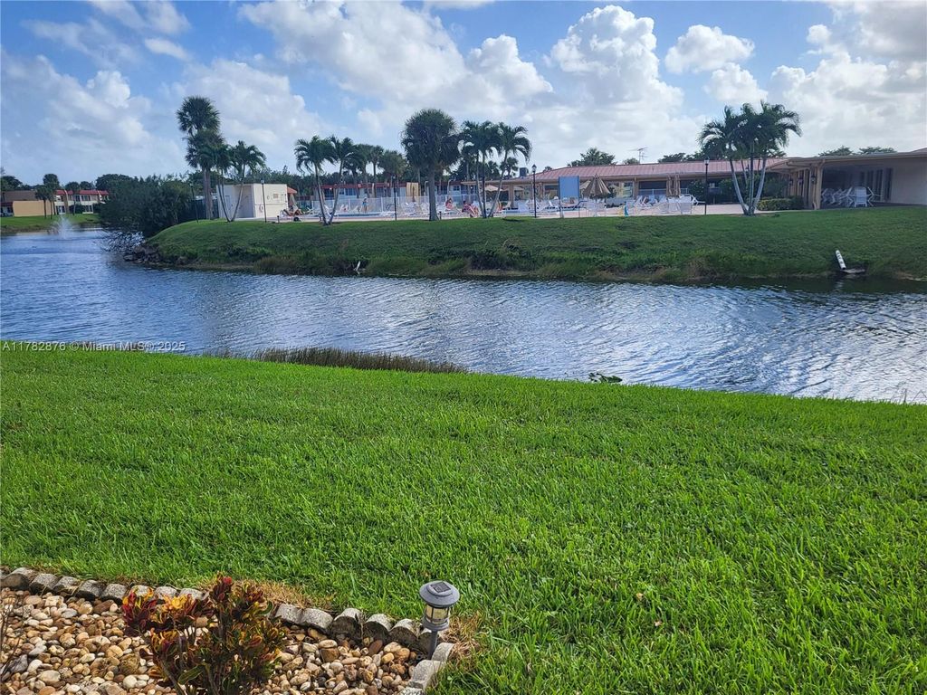 Photo of 136 Lake Dora Dr #136, West Palm Beach, FL 33411 (MLS # A11782876)