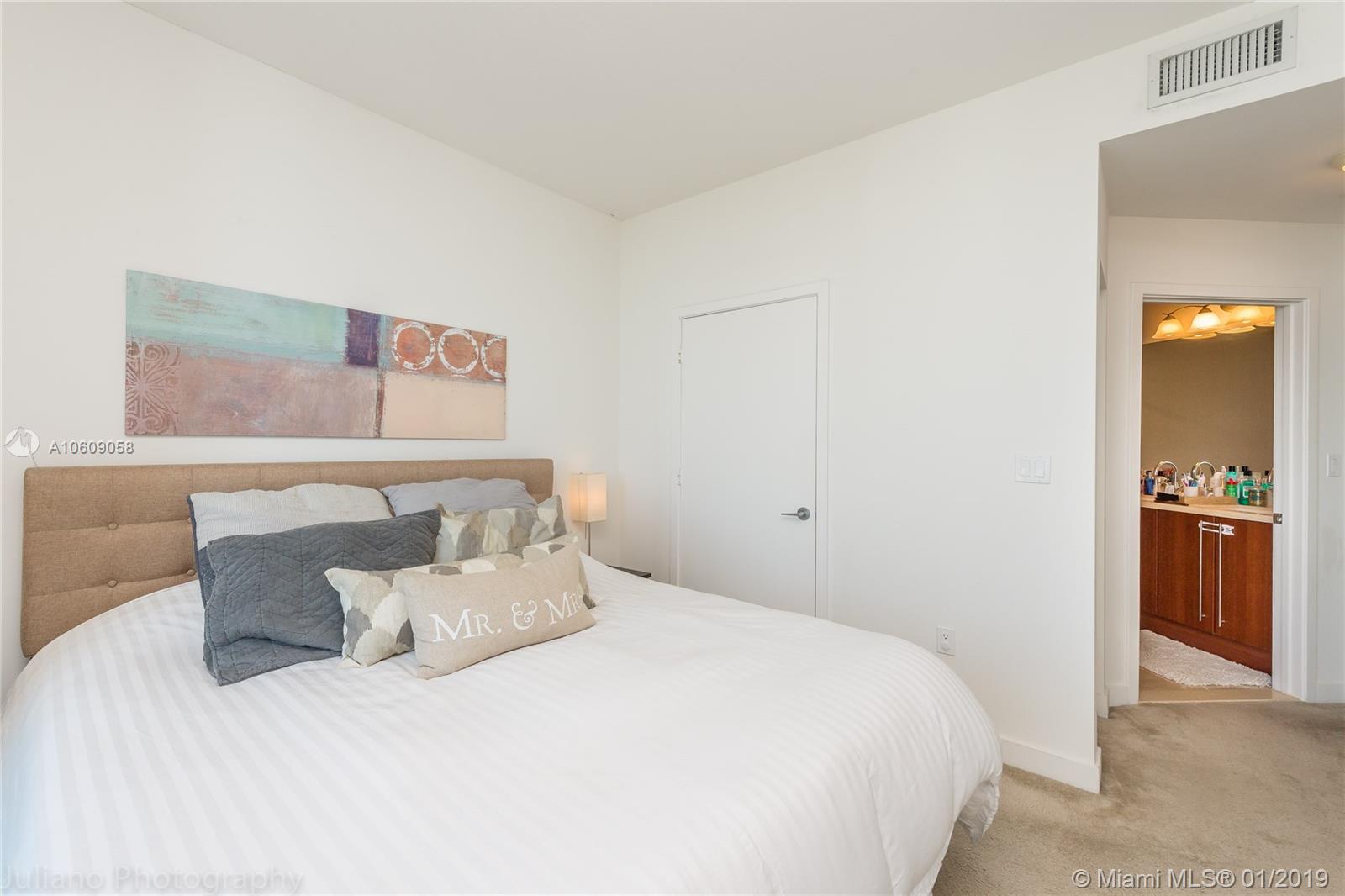 THE AXIS ON BRICKELL II C - Residential