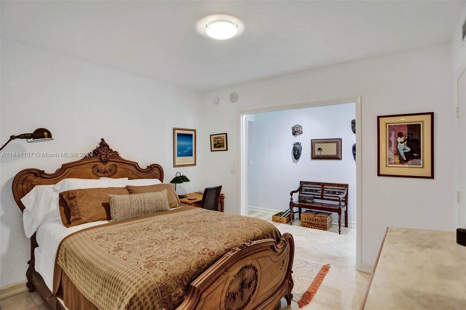 BEACH CLUB CONDO - Residential