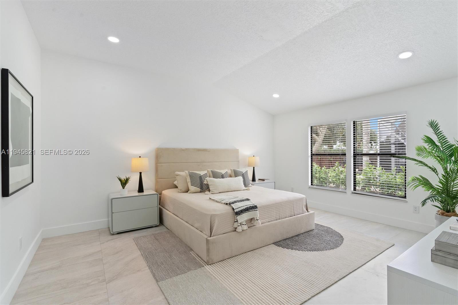 MEADOWLAND COVE 1 OF WELL - Residential