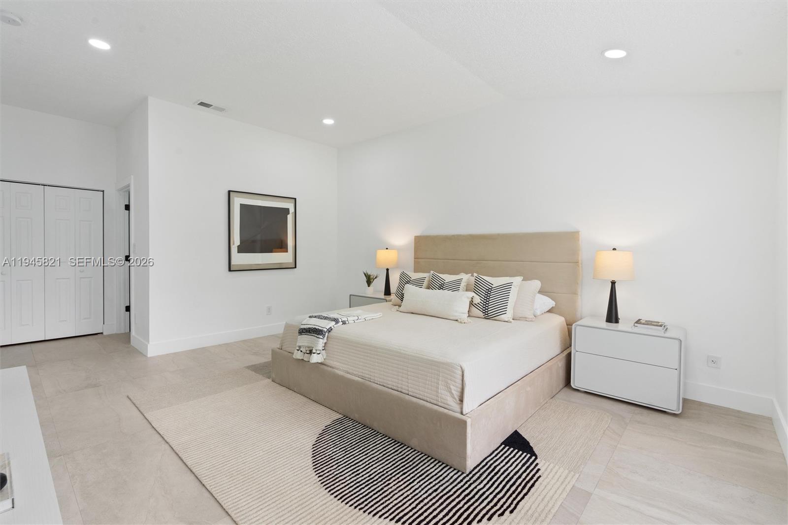 MEADOWLAND COVE 1 OF WELL - Residential