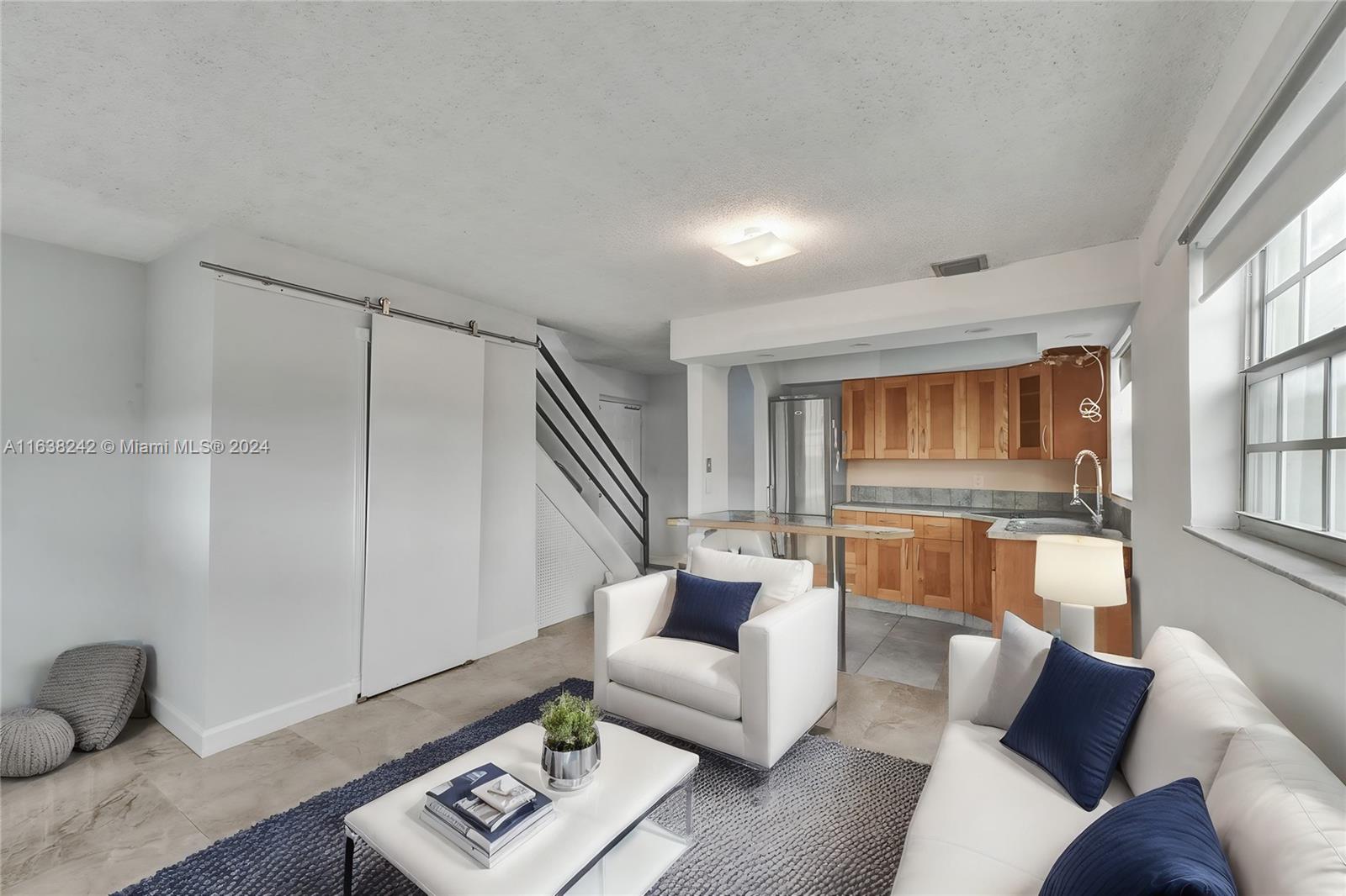 30 SW 11th Ave 9