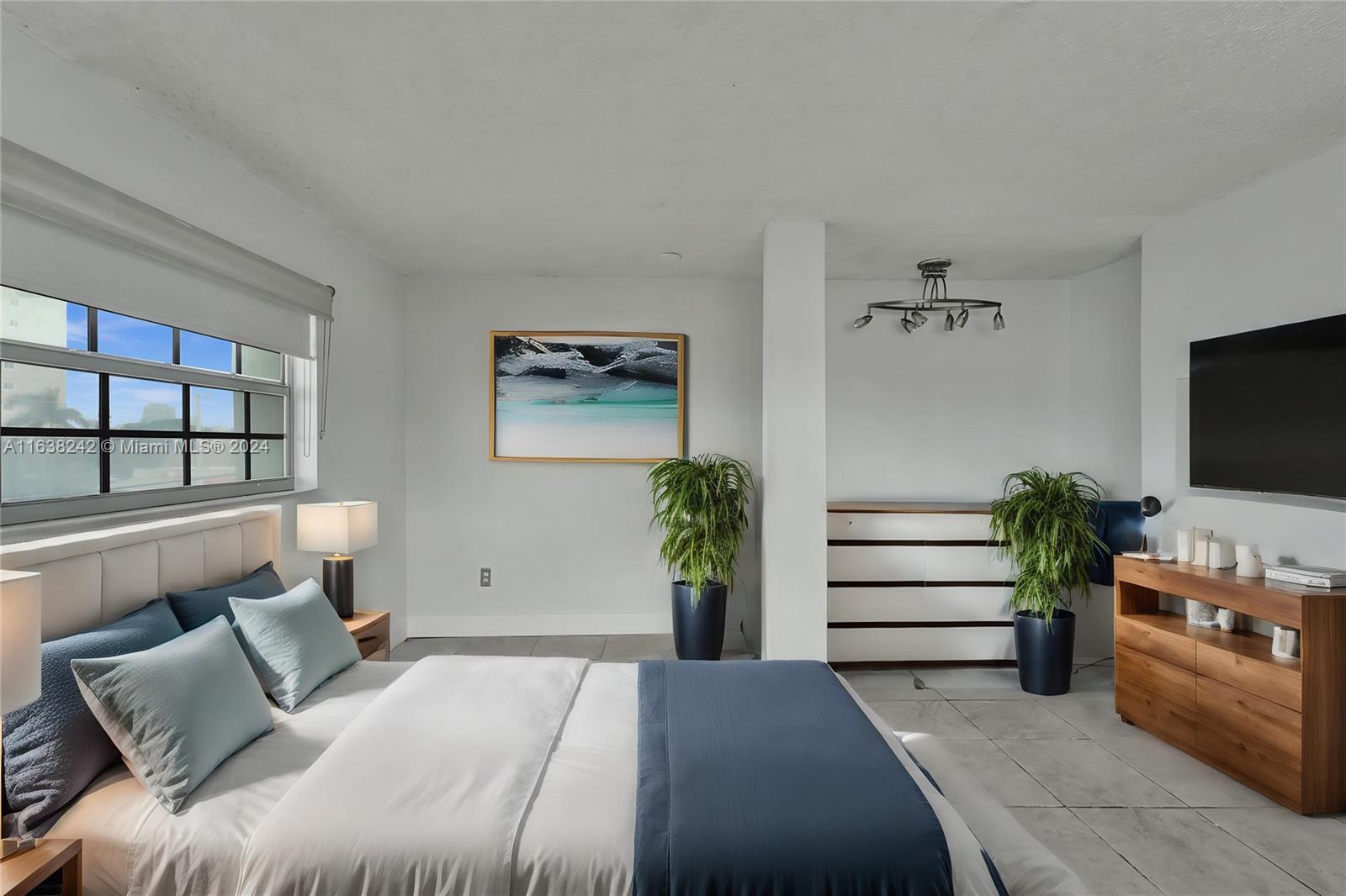 30 SW 11th Ave 9