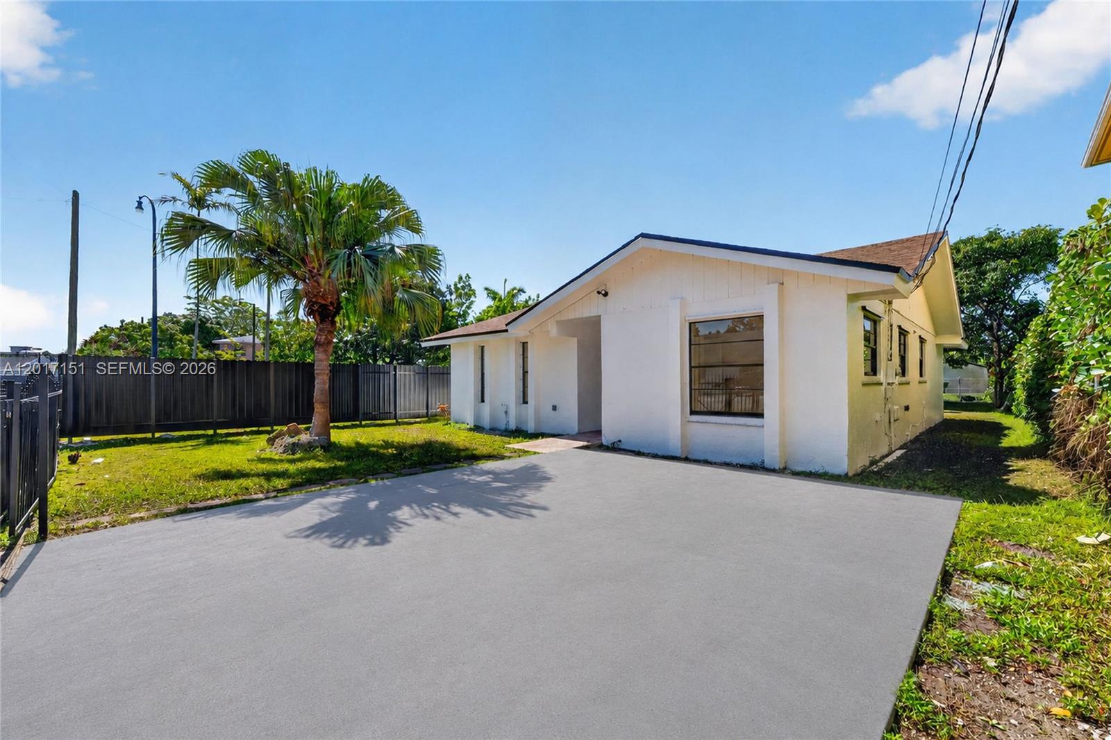 DIXIE HEIGHTS GARDENS - Residential