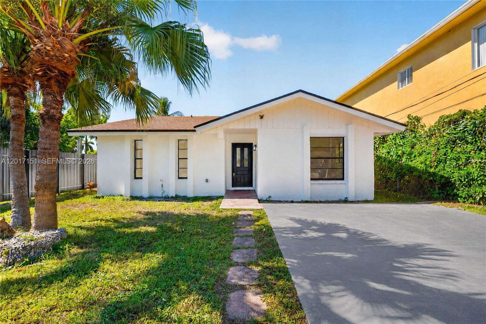 DIXIE HEIGHTS GARDENS - Residential