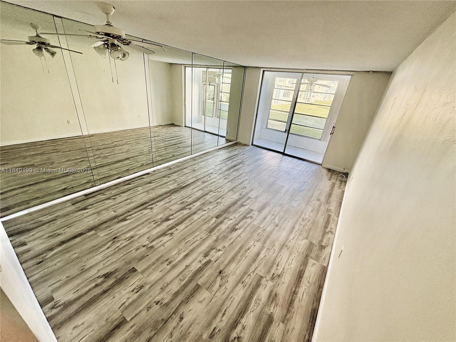 SUNRISE LAKES 84 CONDO - Residential