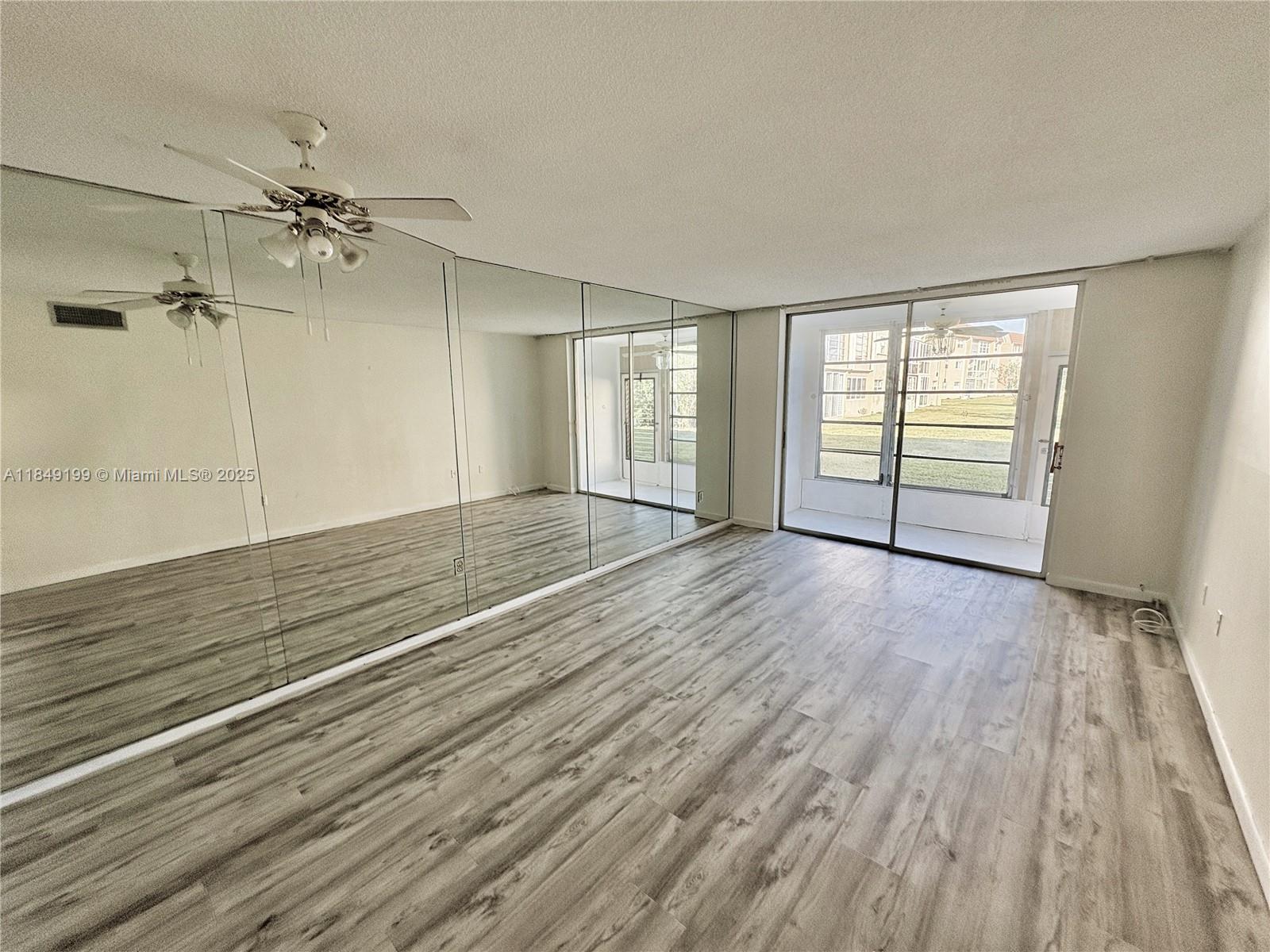 SUNRISE LAKES 84 CONDO - Residential