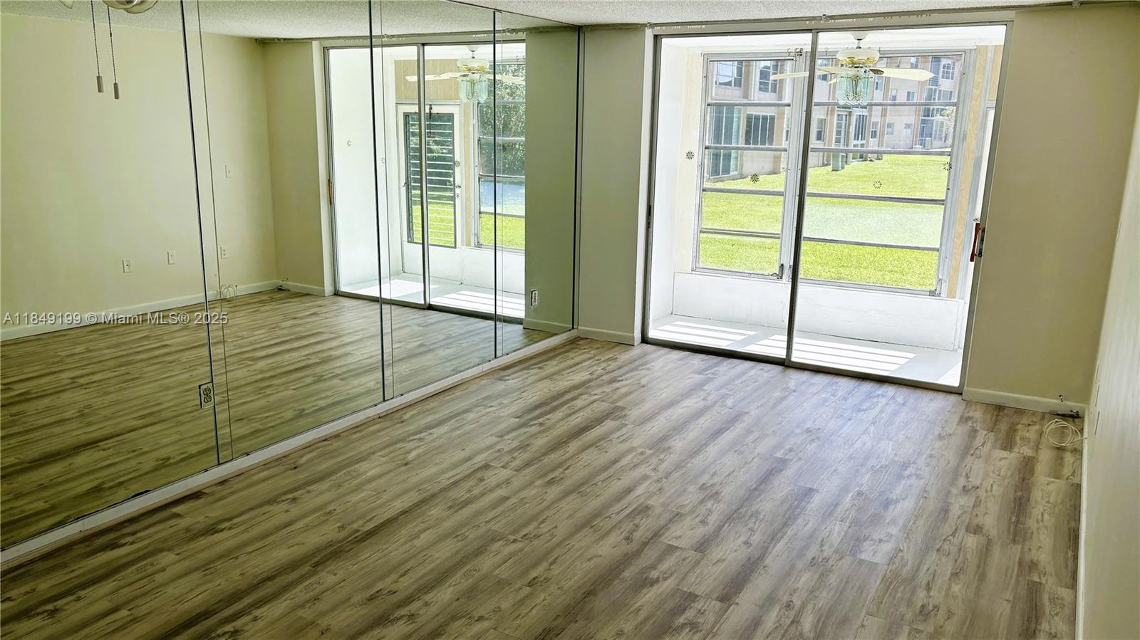 SUNRISE LAKES 84 CONDO - Residential