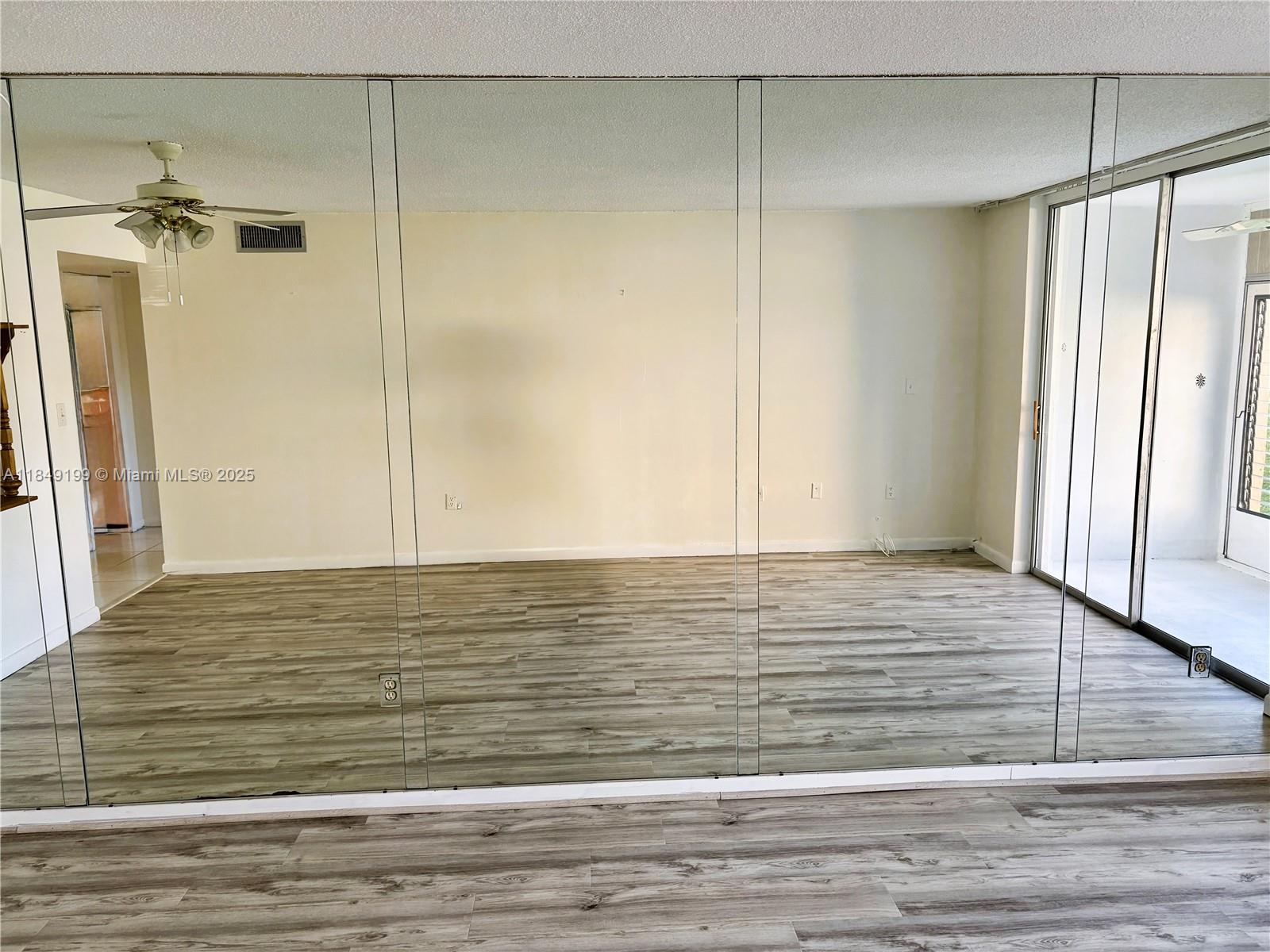 SUNRISE LAKES 84 CONDO - Residential