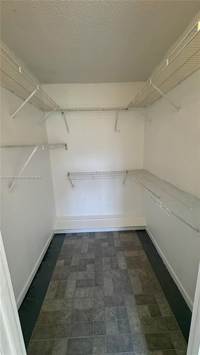 SUNRISE LAKES 84 CONDO - Residential