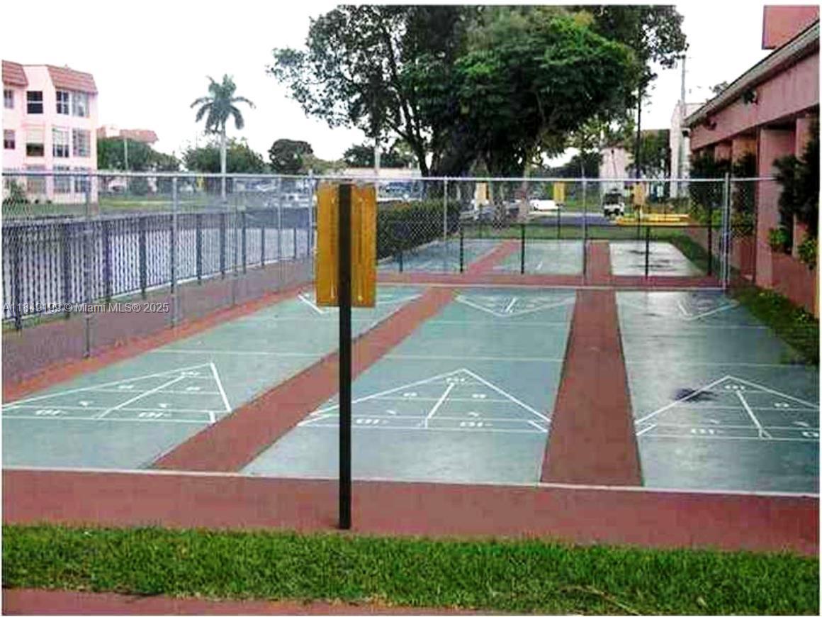 SUNRISE LAKES 84 CONDO - Residential