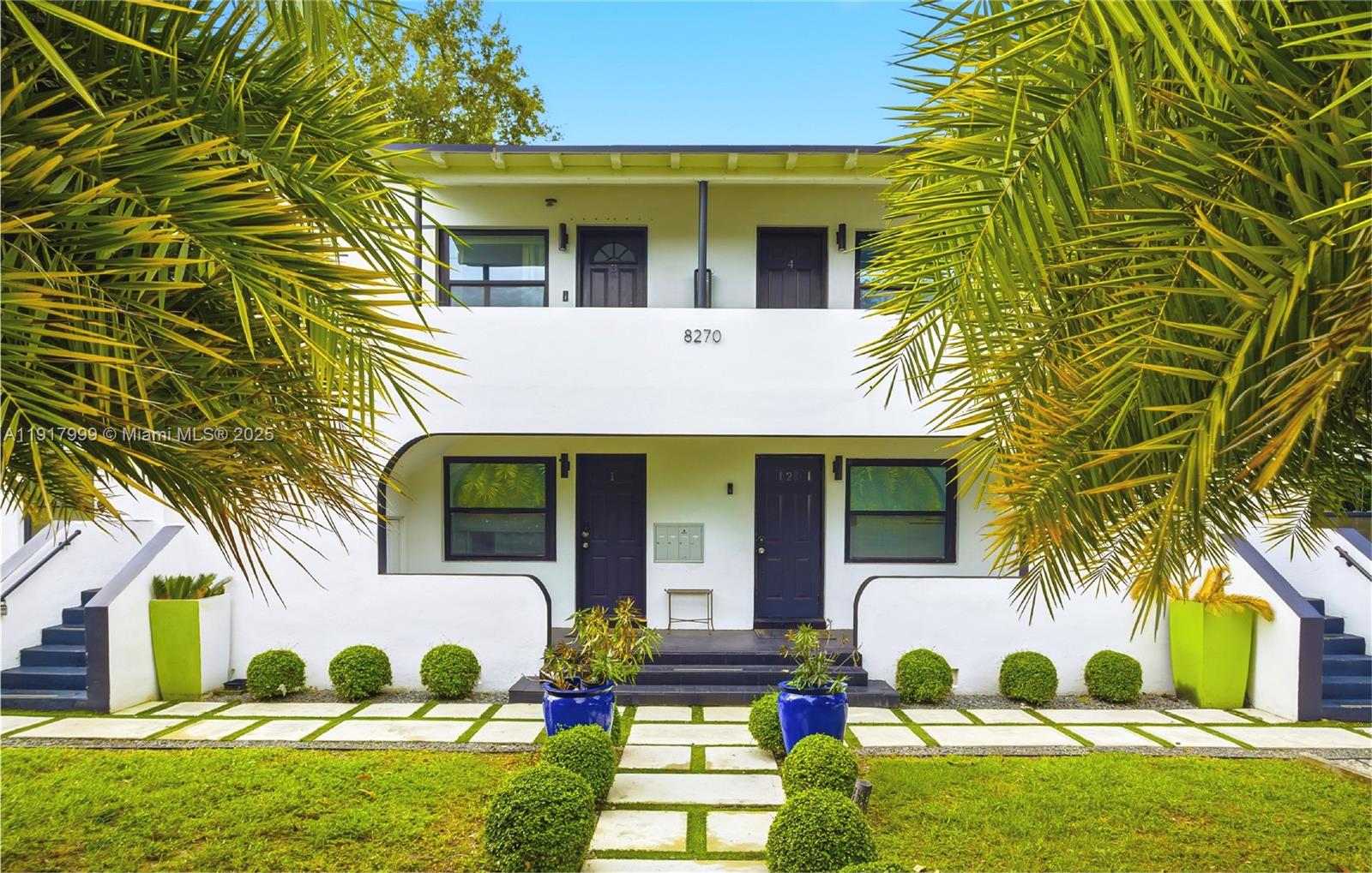 8270 NE 1st Pl