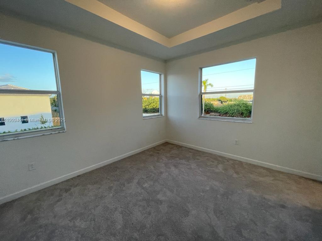 CEDER POINT - Residential