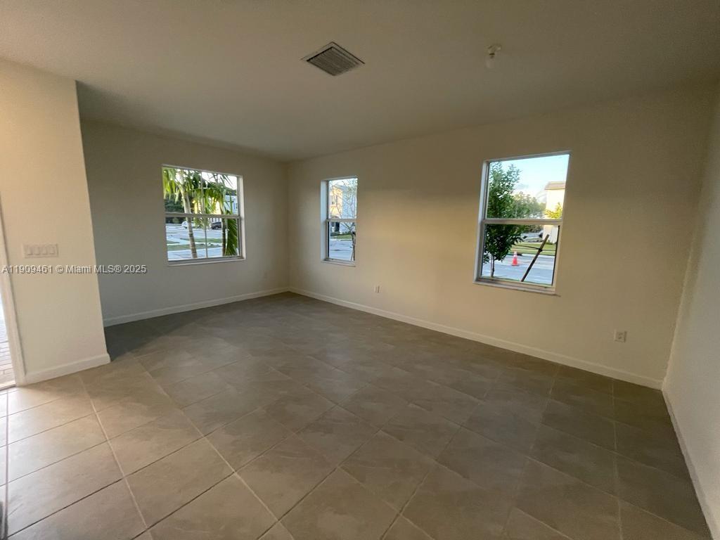 CEDER POINT - Residential