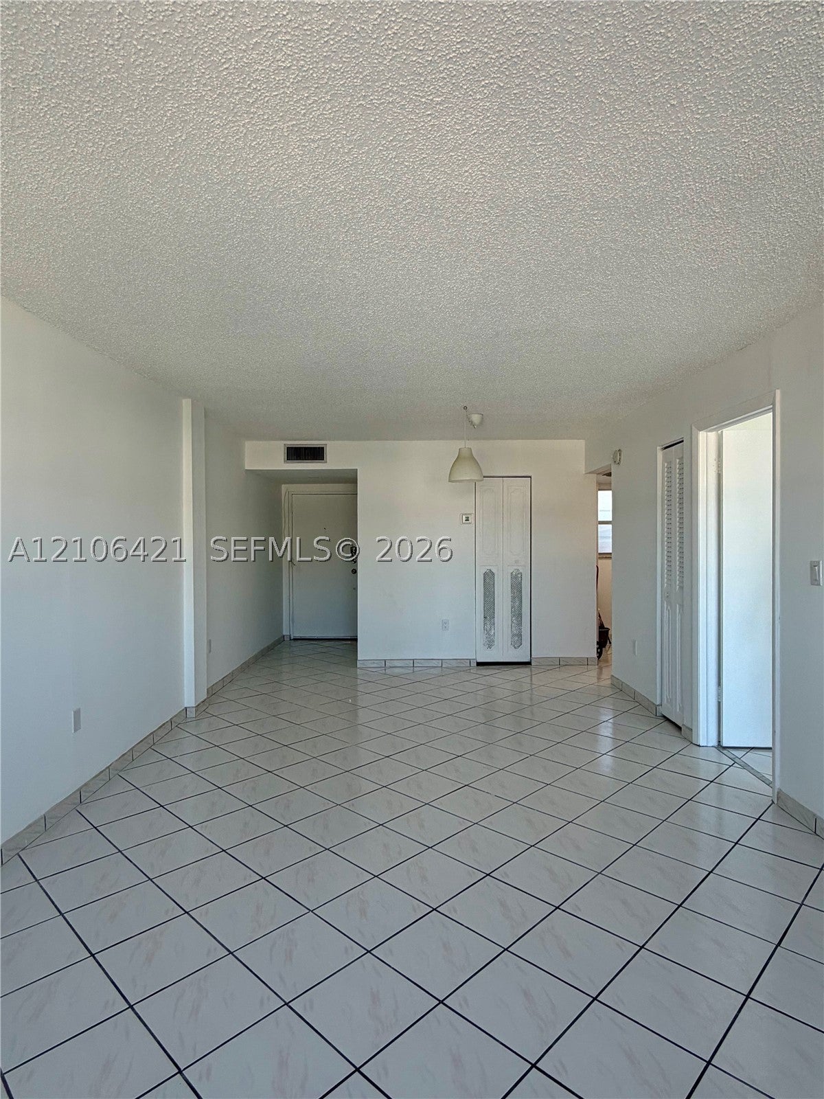 7440 Harding Ave 303