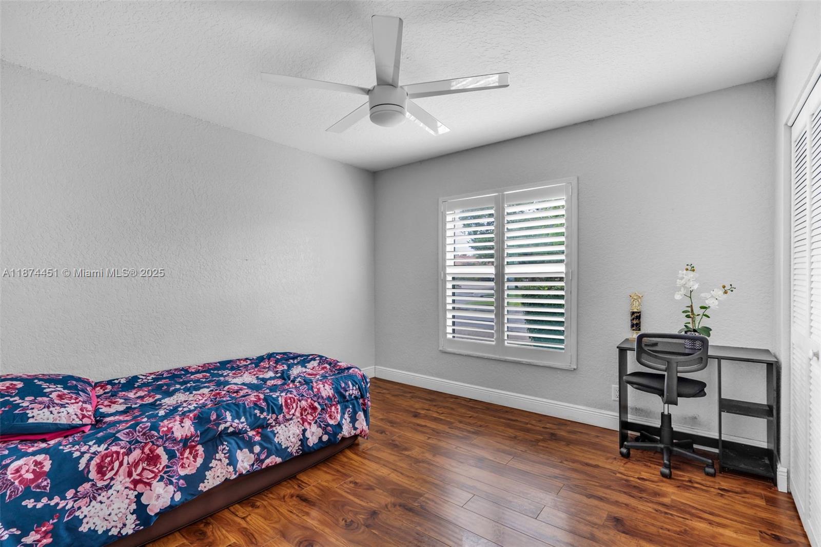 FAIRWAYS AT EAGLE TRACE - Residential Lease