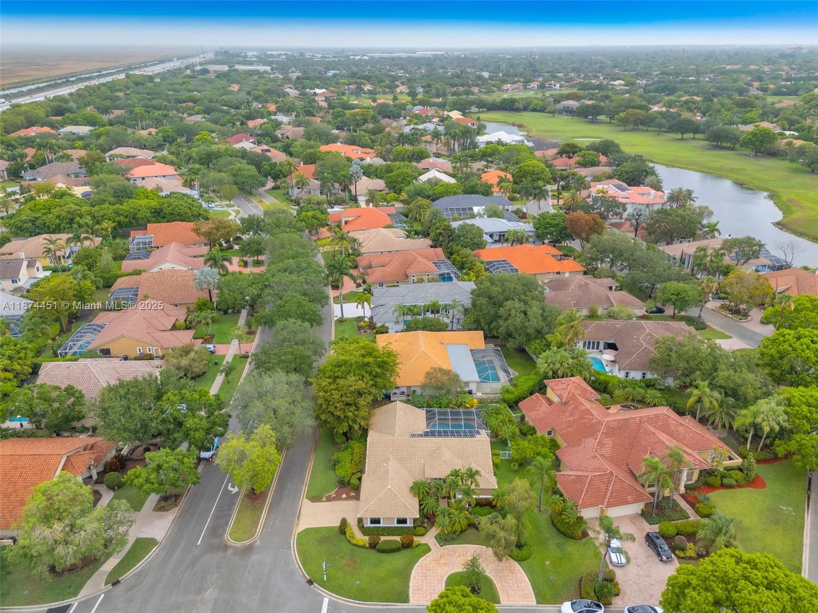 FAIRWAYS AT EAGLE TRACE - Residential Lease