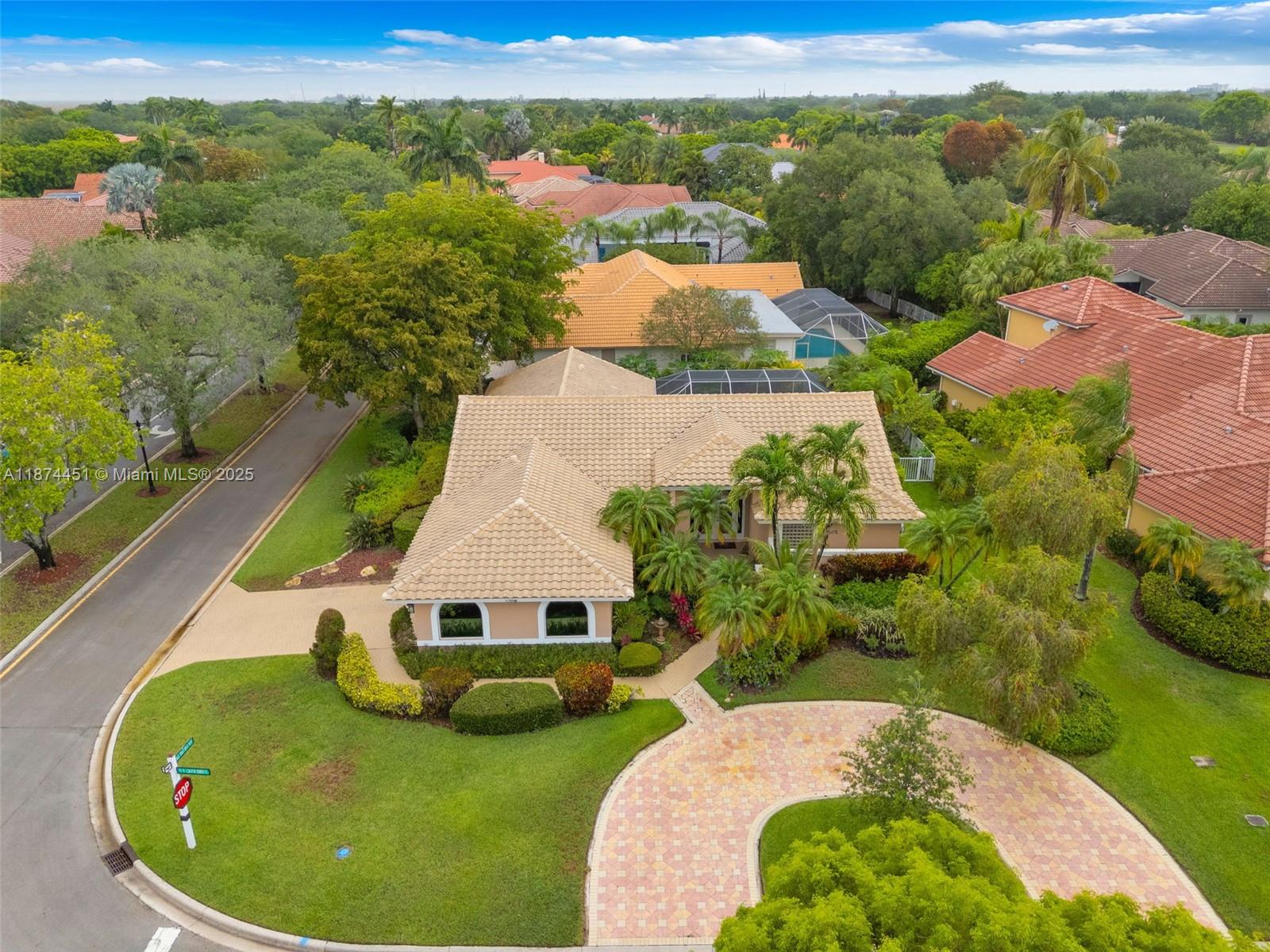 FAIRWAYS AT EAGLE TRACE - Residential Lease