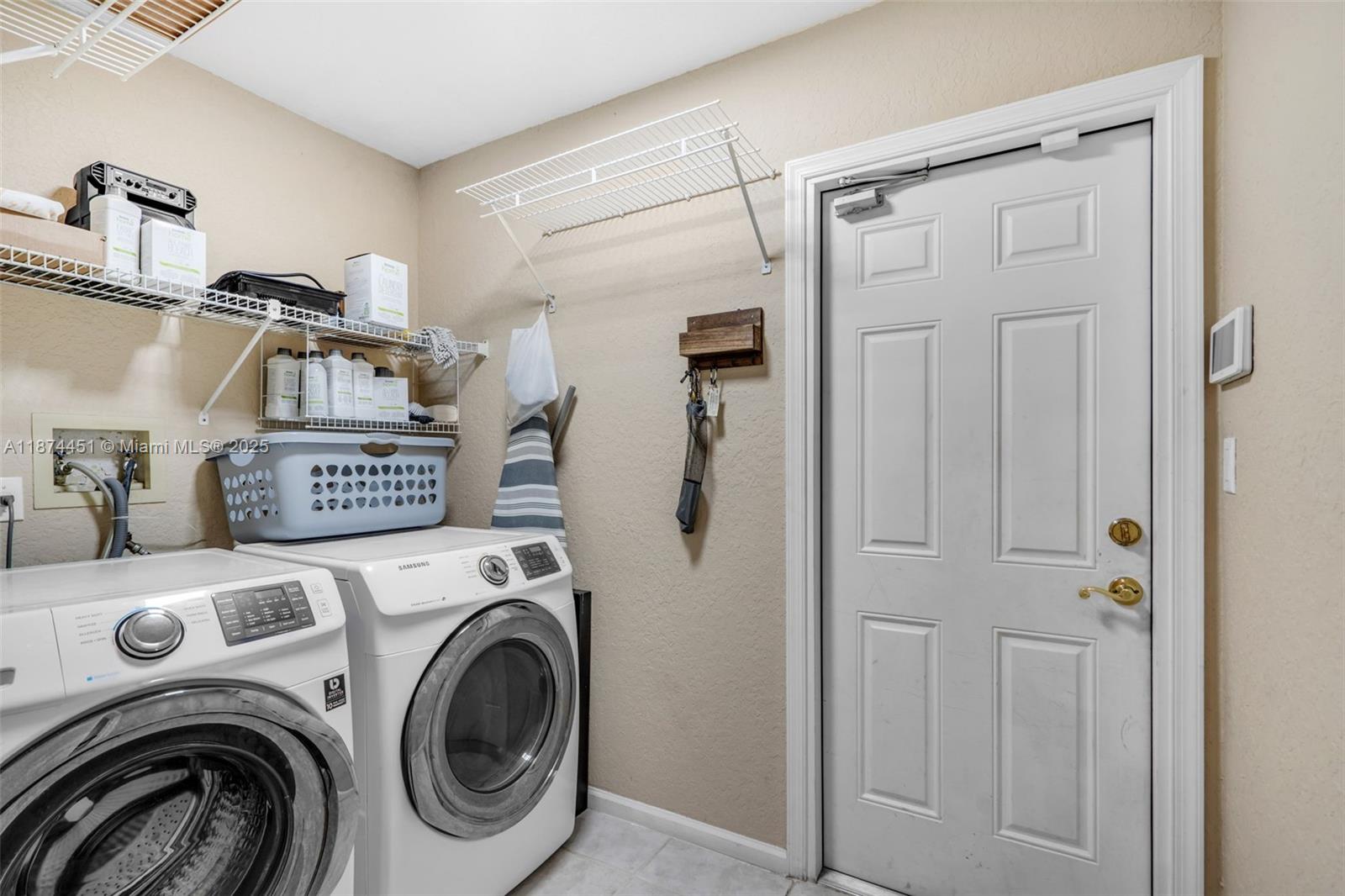 FAIRWAYS AT EAGLE TRACE - Residential Lease