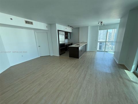 55 SE 6th St 2601 Miami FL 33131