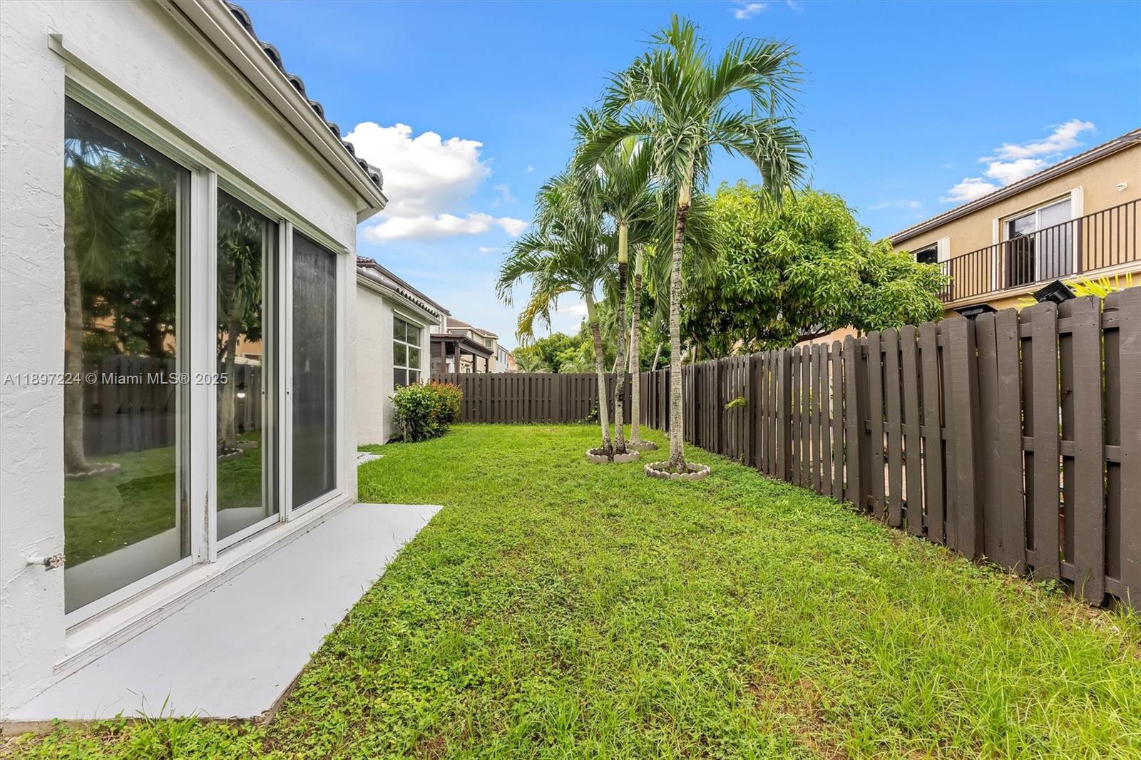 RIVIERA ISLES II - Residential