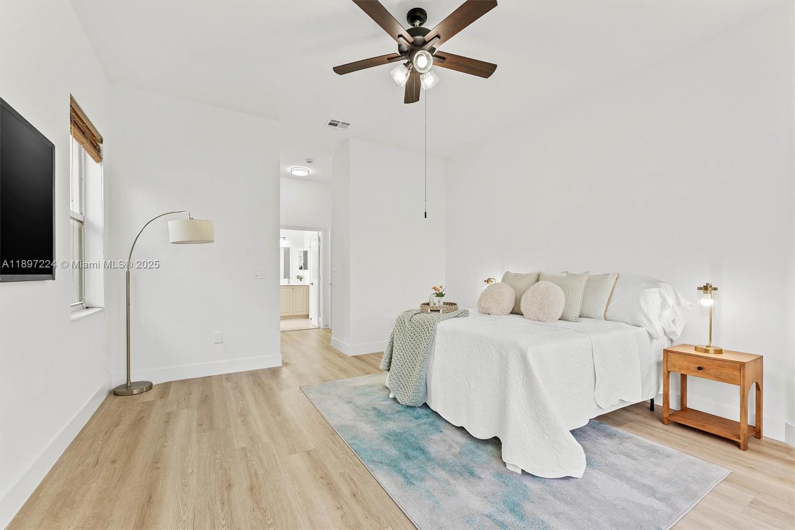 RIVIERA ISLES II - Residential
