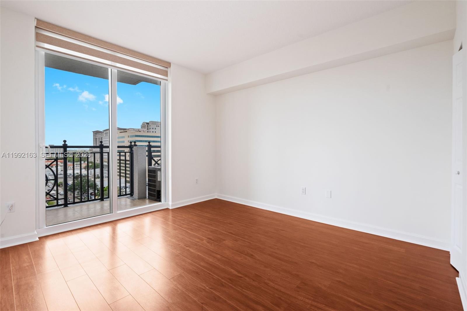 GABLES PARK TOWER - Residential