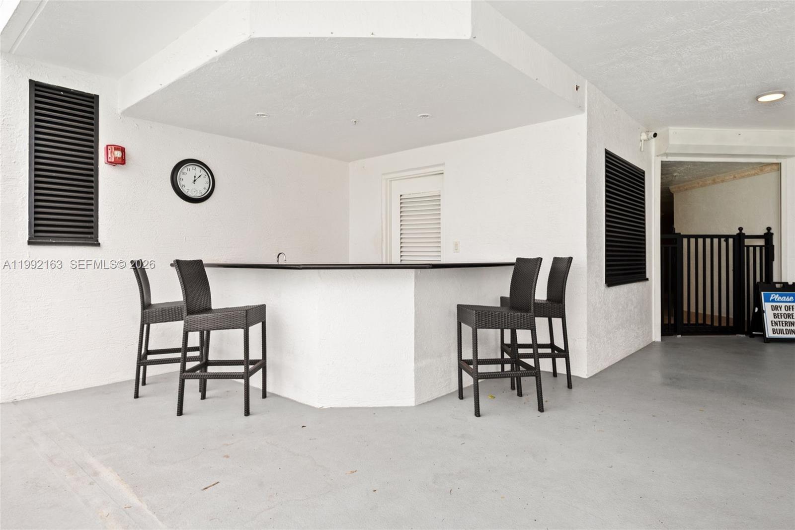 GABLES PARK TOWER - Residential