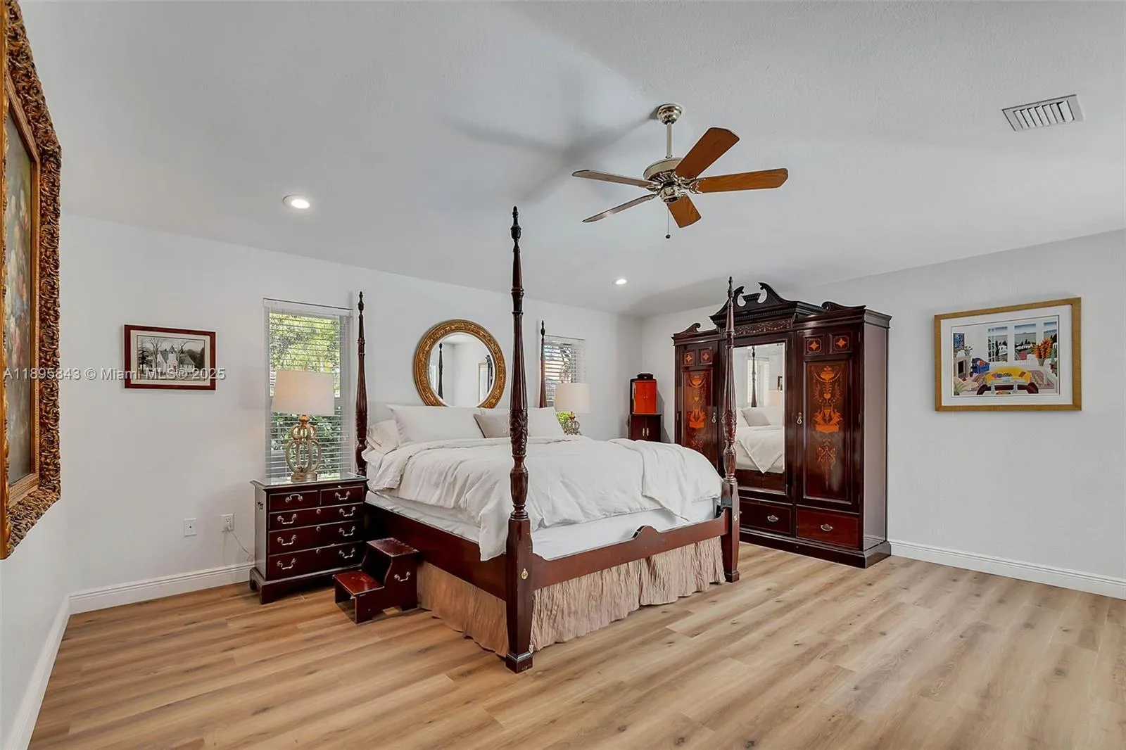 Palmetto Bay, Florida 33157, United States, 5 Bedrooms Bedrooms, ,4 BathroomsBathrooms,Residential,Active,228640