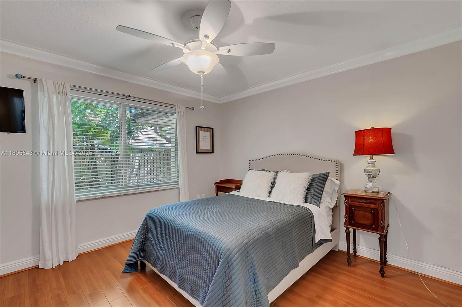 MANGO PARK ESTATES - Residential