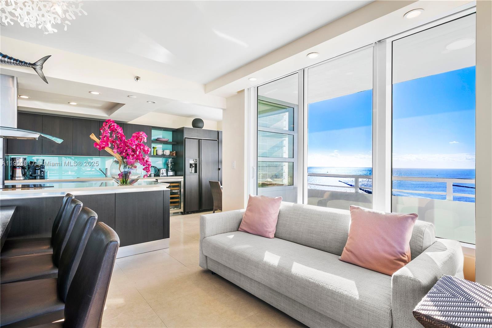 SOUTH POINTE TOWERS CONDO - Residential