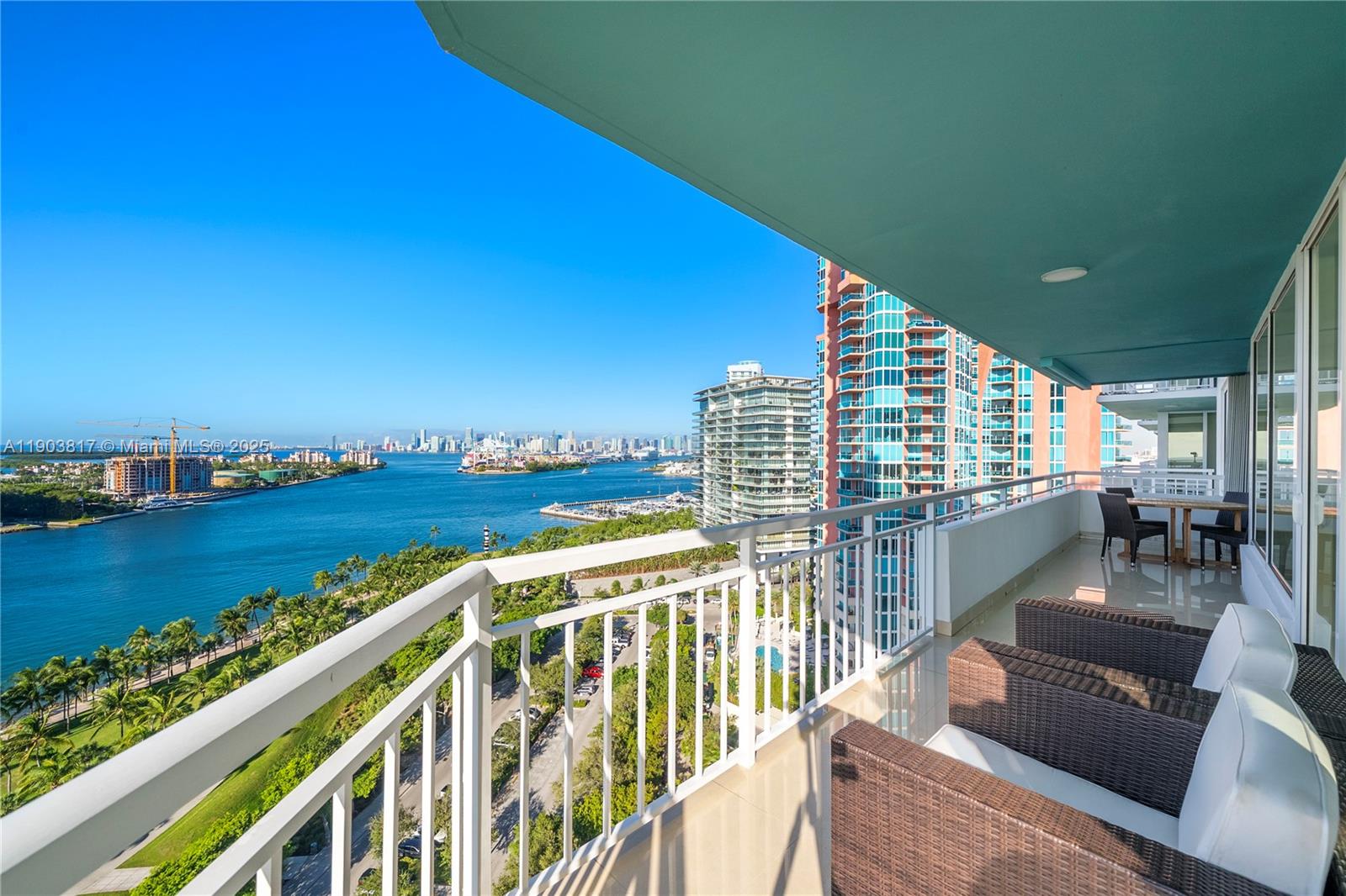 SOUTH POINTE TOWERS CONDO - Residential