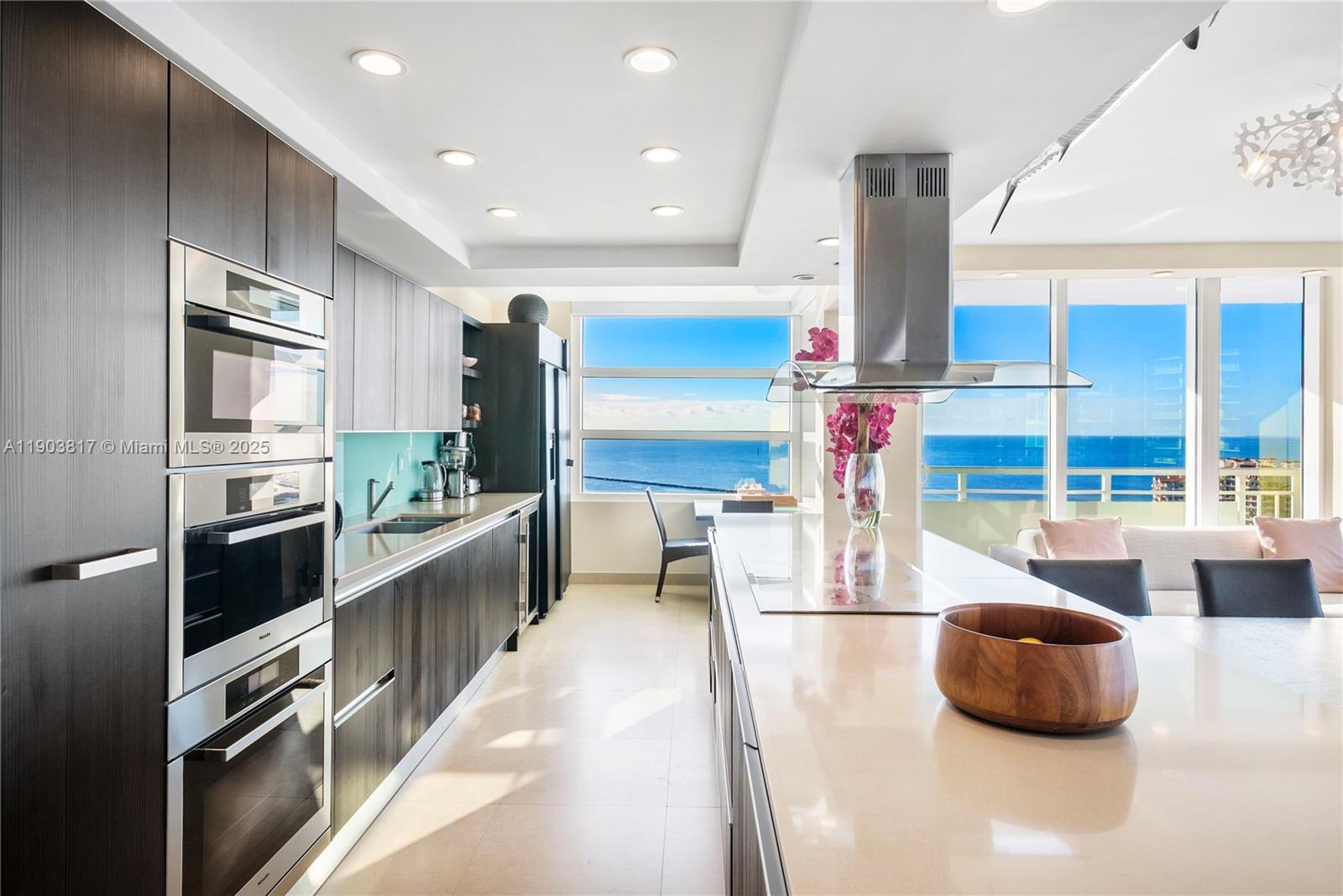 SOUTH POINTE TOWERS CONDO - Residential