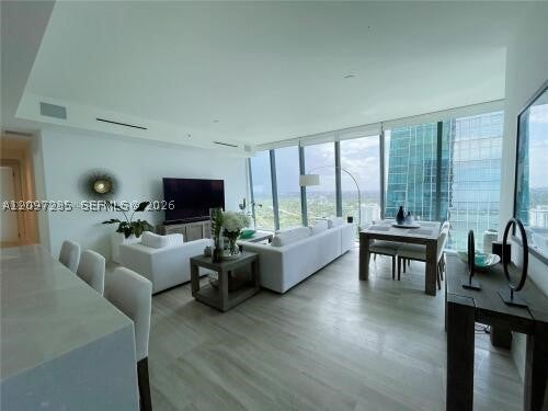 View photos, virtual tours, details... 1451 Brickell Ave 4204